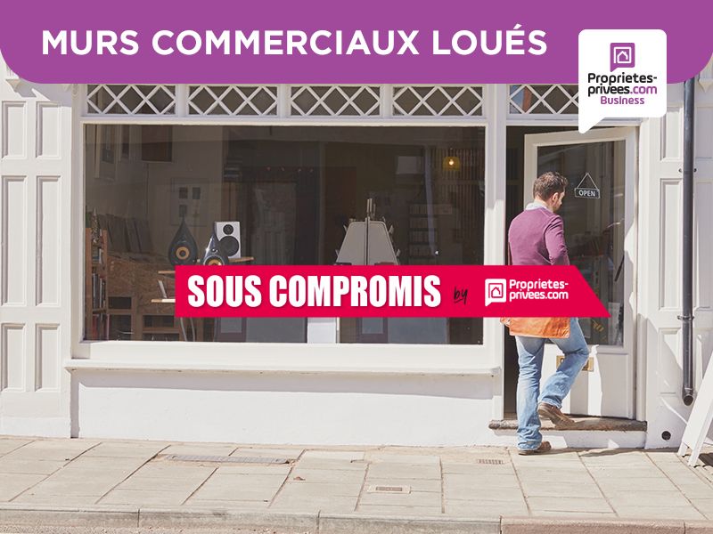 SAINT CYR L ECOLE - Murs de commerce loués 180 m²