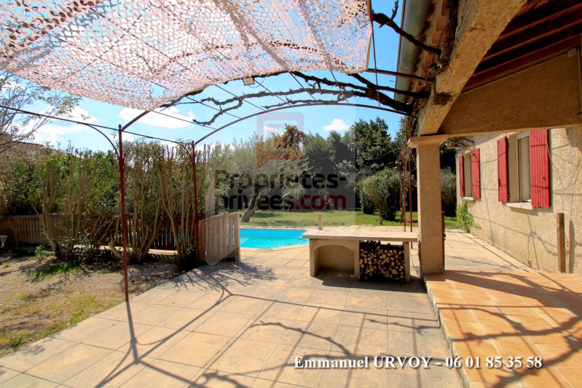 GRAVESON GRAVESON 13690 - Maison de plain-pied T4 sur terrain constructible de plus de 1280 m² avec piscine 4