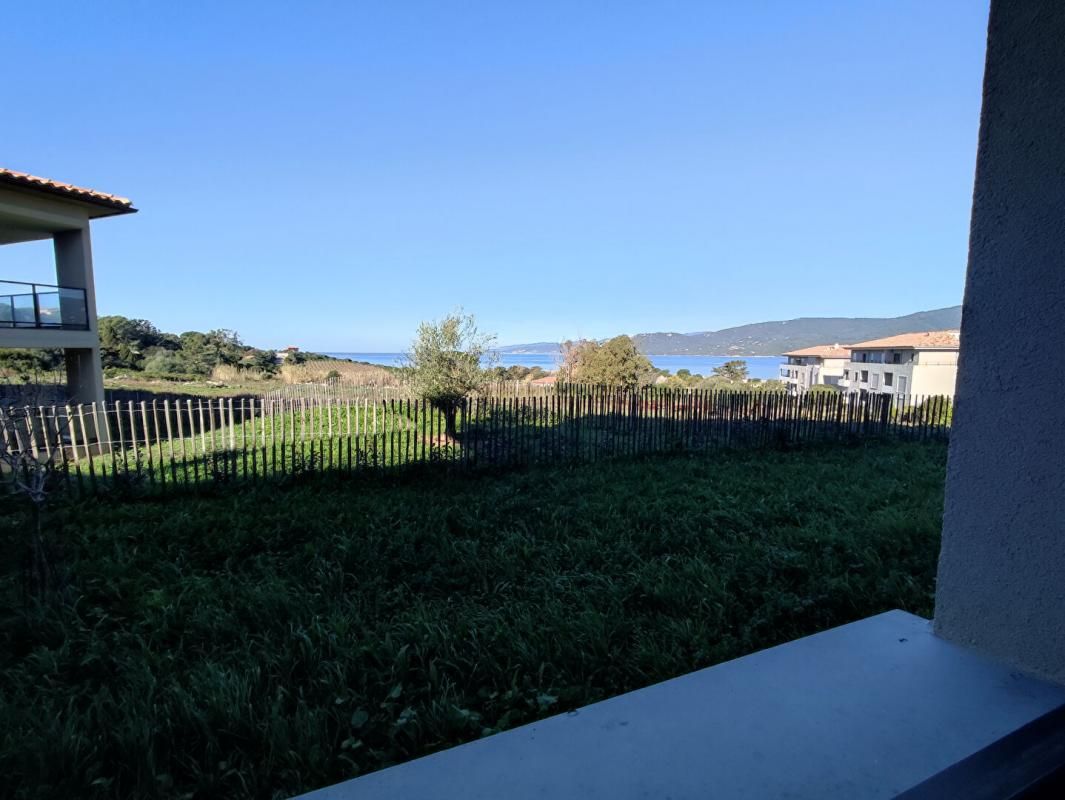 CORSE - PROPRIANO - Appartement T4 - 77.80 m2- 3 chambres - VUE MER