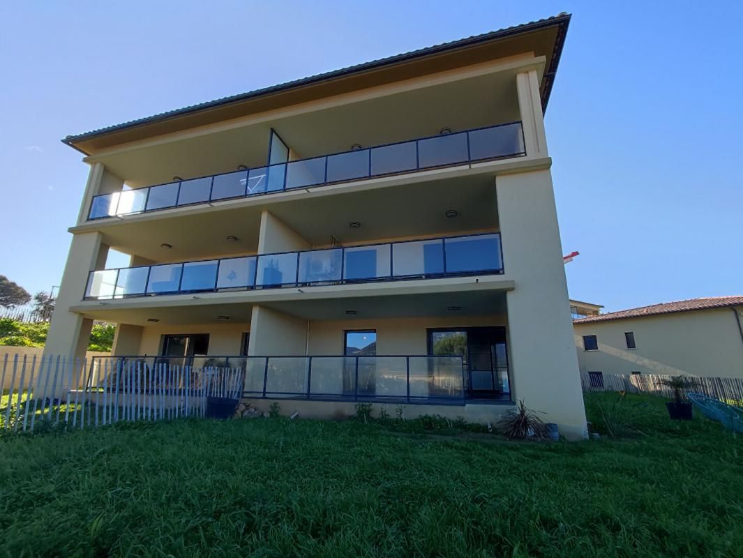 PROPRIANO CORSE - PROPRIANO - Appartement T4 - 77.80 m2- 3 chambres - VUE MER 3