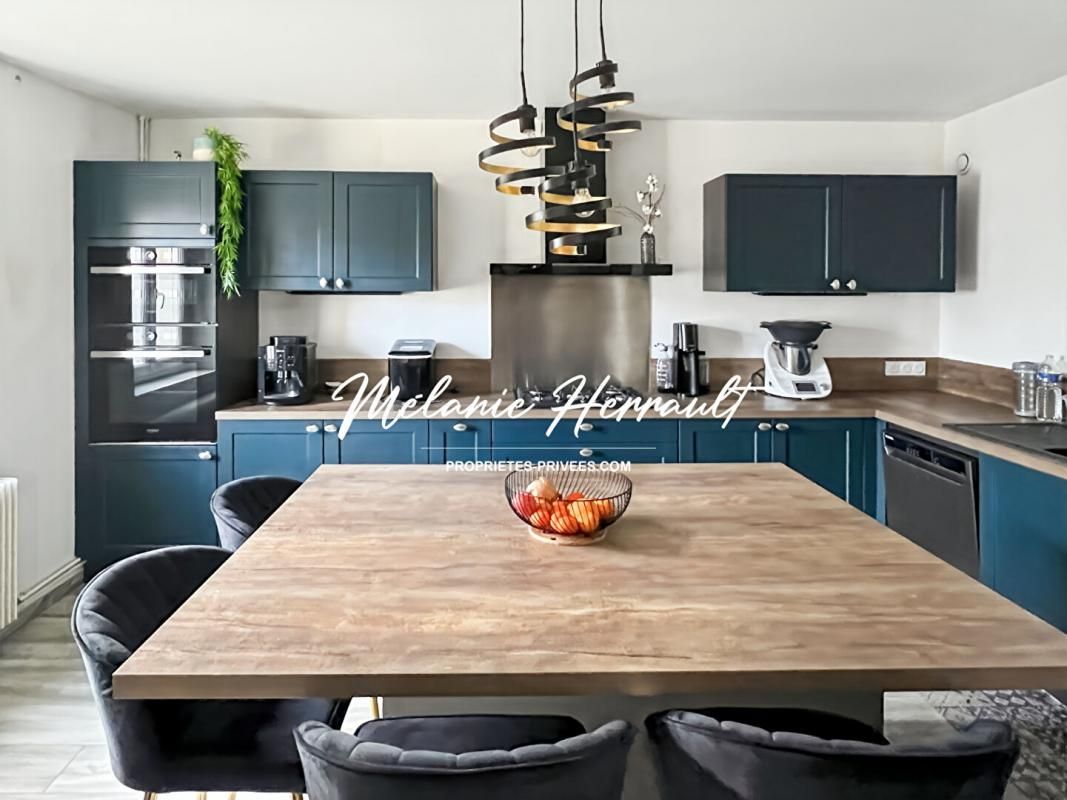 Maison de bourg Parigné L'Evêque 4 pièces - 128m2