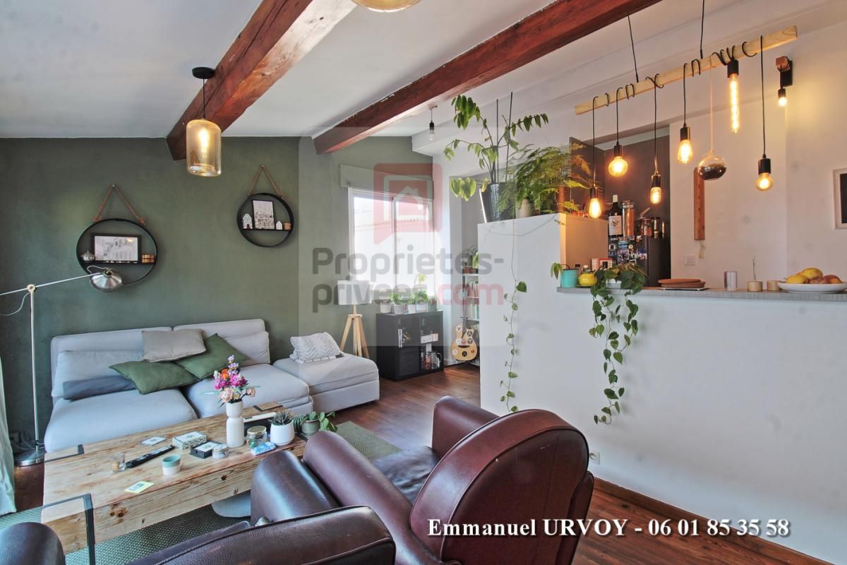 MARSEILLE-5E-ARRONDISSEMENT 13005 MARSEILLE LOFT avec TERRASSE - 2 pièce(s) 54 m² 3