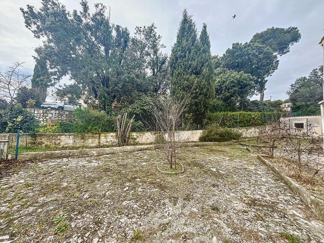LES PENNES-MIRABEAU Maison Les Pennes Mirabeau 150 m2 2