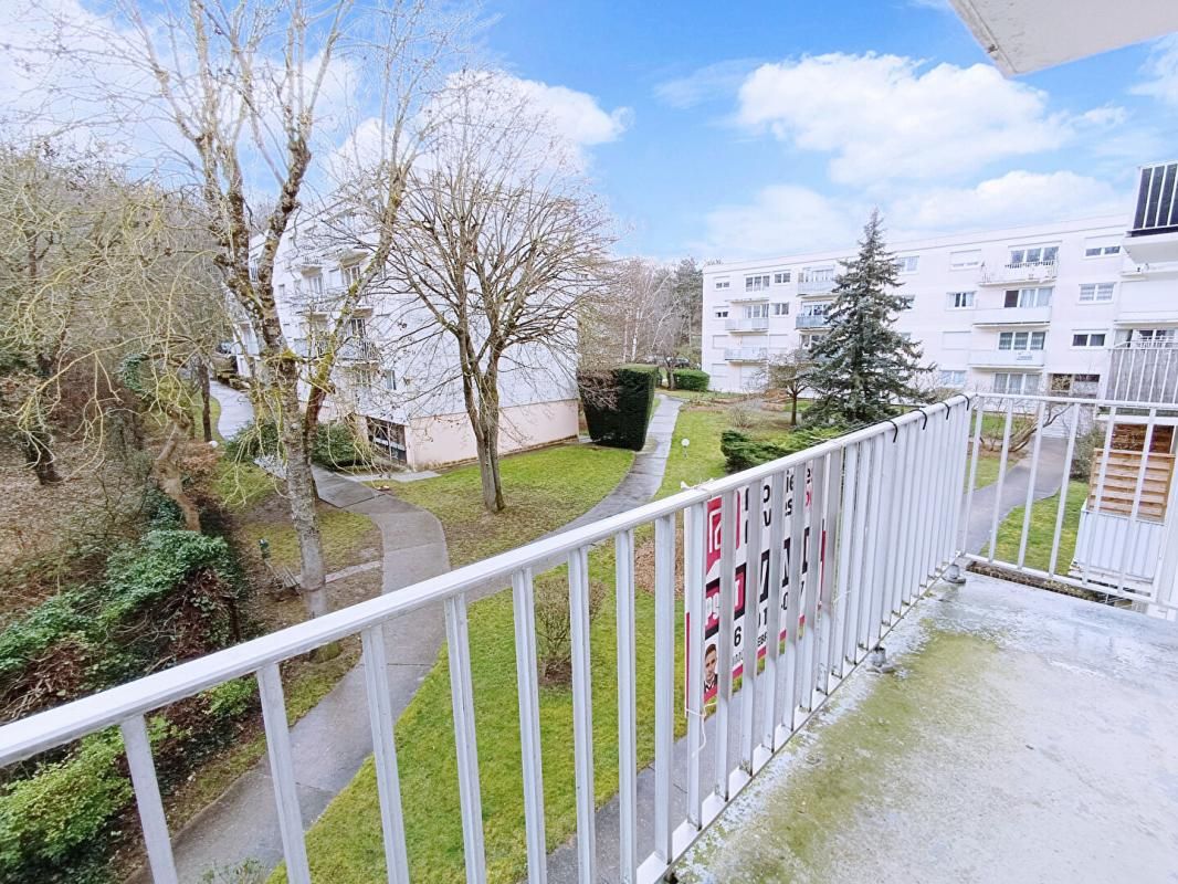 FLINS-SUR-SEINE Appartement Flins Sur Seine 2 pièce(s) 45 m2 1