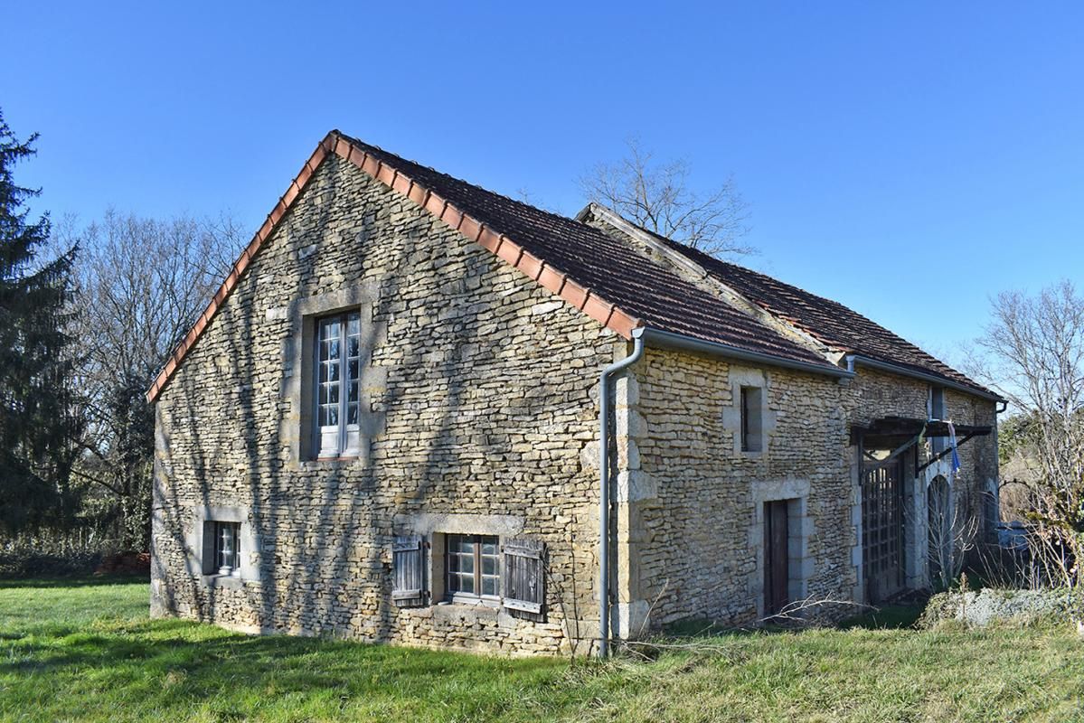 ARCHIGNAC Corps de ferme Archignac 5 pièce(s) 139 m2 4