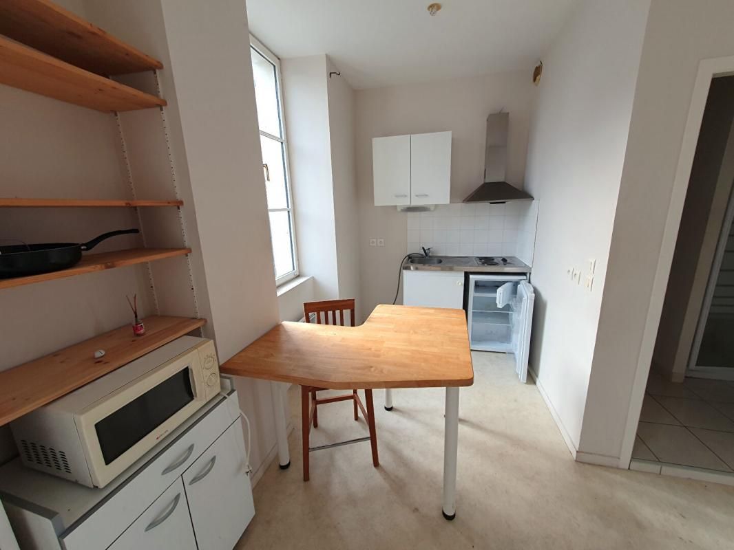 BOURGES Appartement Bourges 2 pièce(s) 30 m2 2