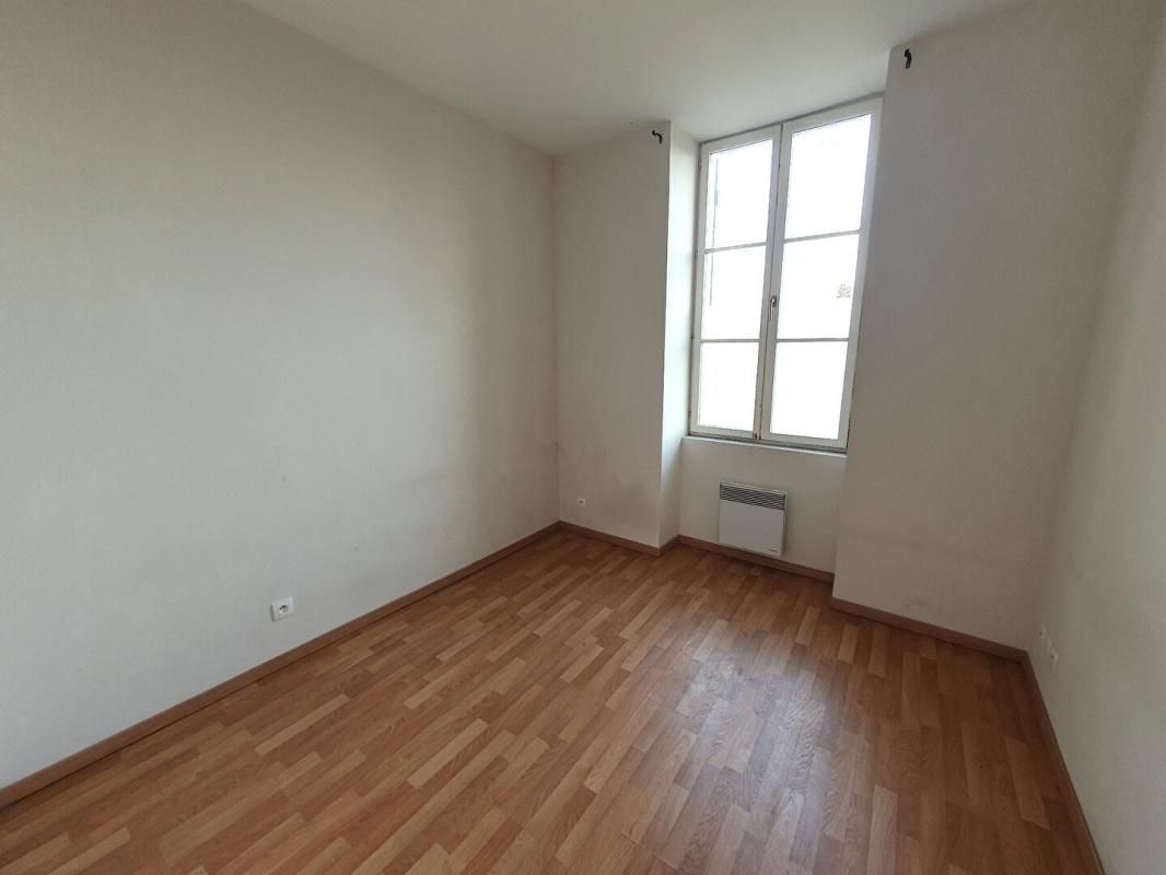 BOURGES Appartement Bourges 2 pièce(s) 30 m2 3