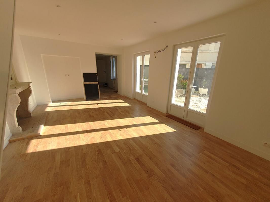 Maison rénovée Bourges 5 pièce(s) 149 m2