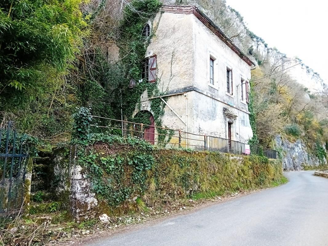 SAINT-CIRQ-LAPOPIE Maison 125m² 5 pièces vue rivière 2