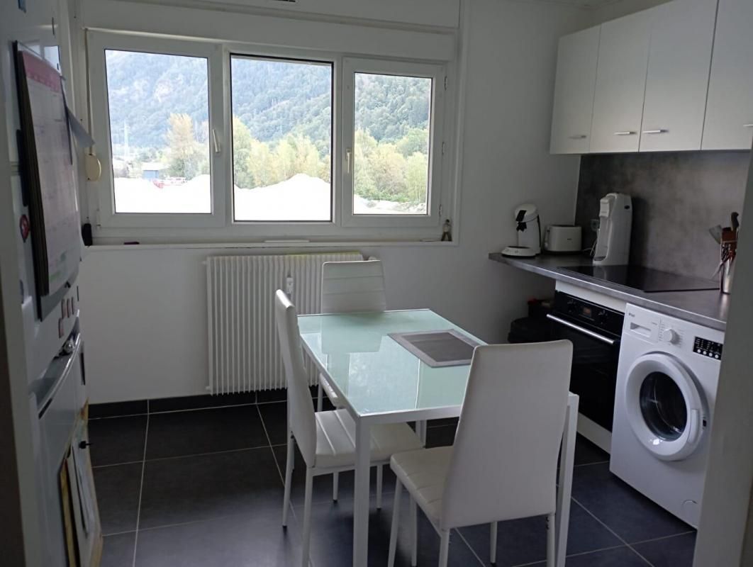PASSY PASSY PLAINE , APPARTEMENT T3 , 75 M2 ,2 chambres 245000 euros 4