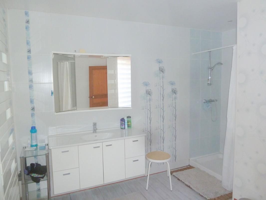 CLERMONT-EN-ARGONNE Maison 5 pièce(s) 91 m 2 totalement rénovée 4