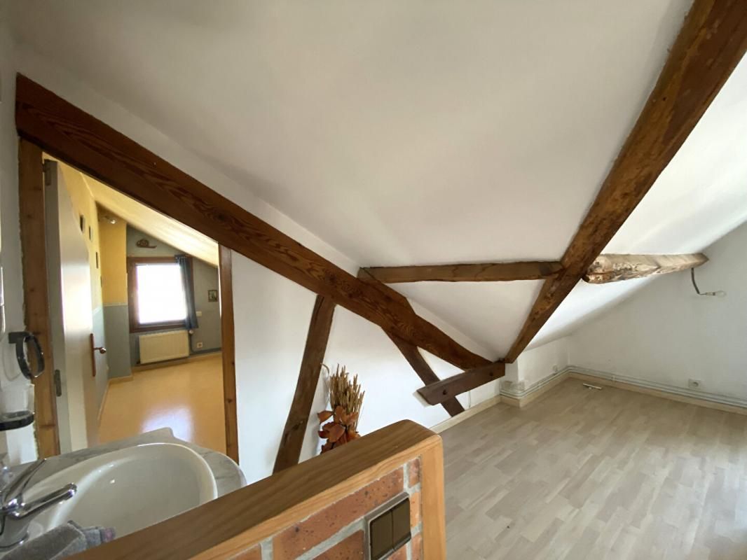 VARENNES-SUR-SEINE Maison Varennes Sur Seine 5 pièces, 3 chambres, garage, 116 m2 habitables 3