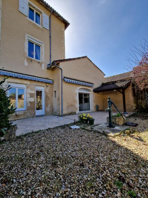 Maison Chauvigny 7 pièce(s) 190m²