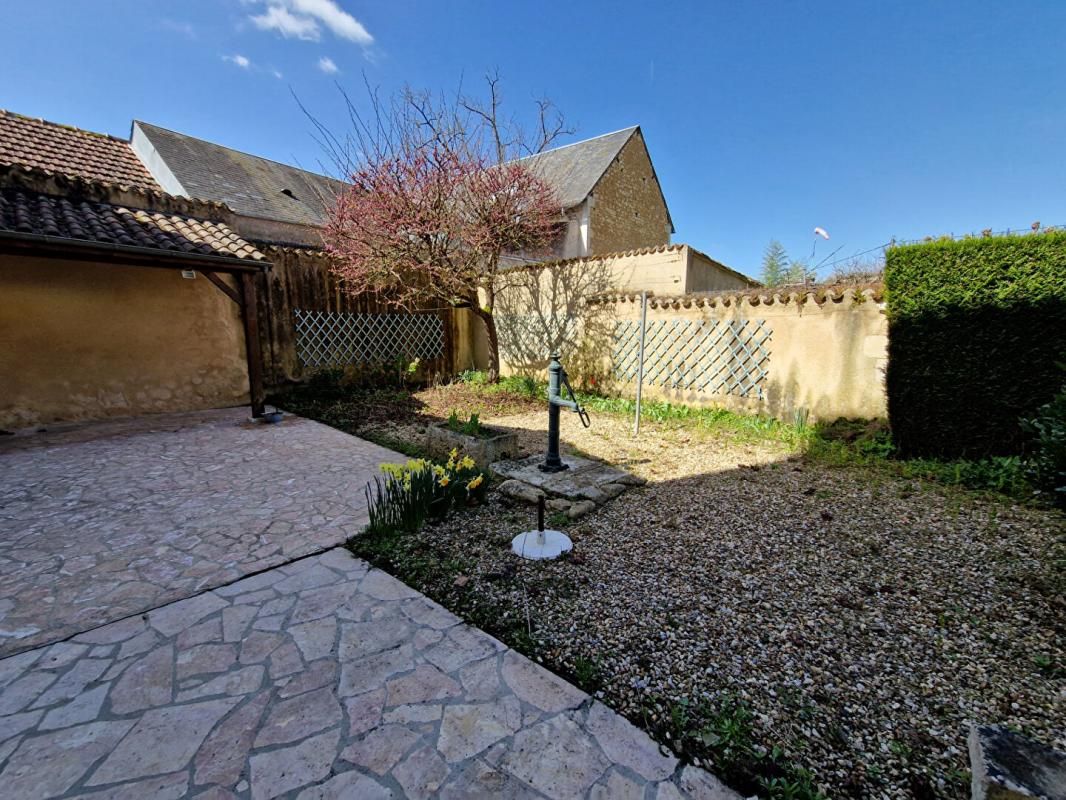 CHAUVIGNY Maison Chauvigny 7 pièce(s) 190m² 2