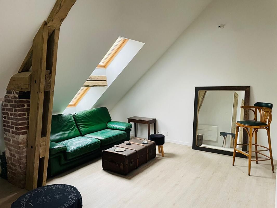 VERNOUILLET Immeuble de rapport  Cherisy 210 m2 avec 6 appartements NEUFS sur près de 1000m2 + grange 150m2 à rénover 3