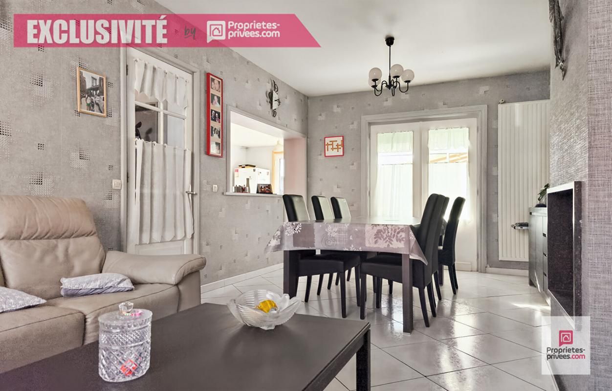 WATTRELOS Wattrelos, maison semi individuelle avec 3 chambres, garage 2VL, jardin 3