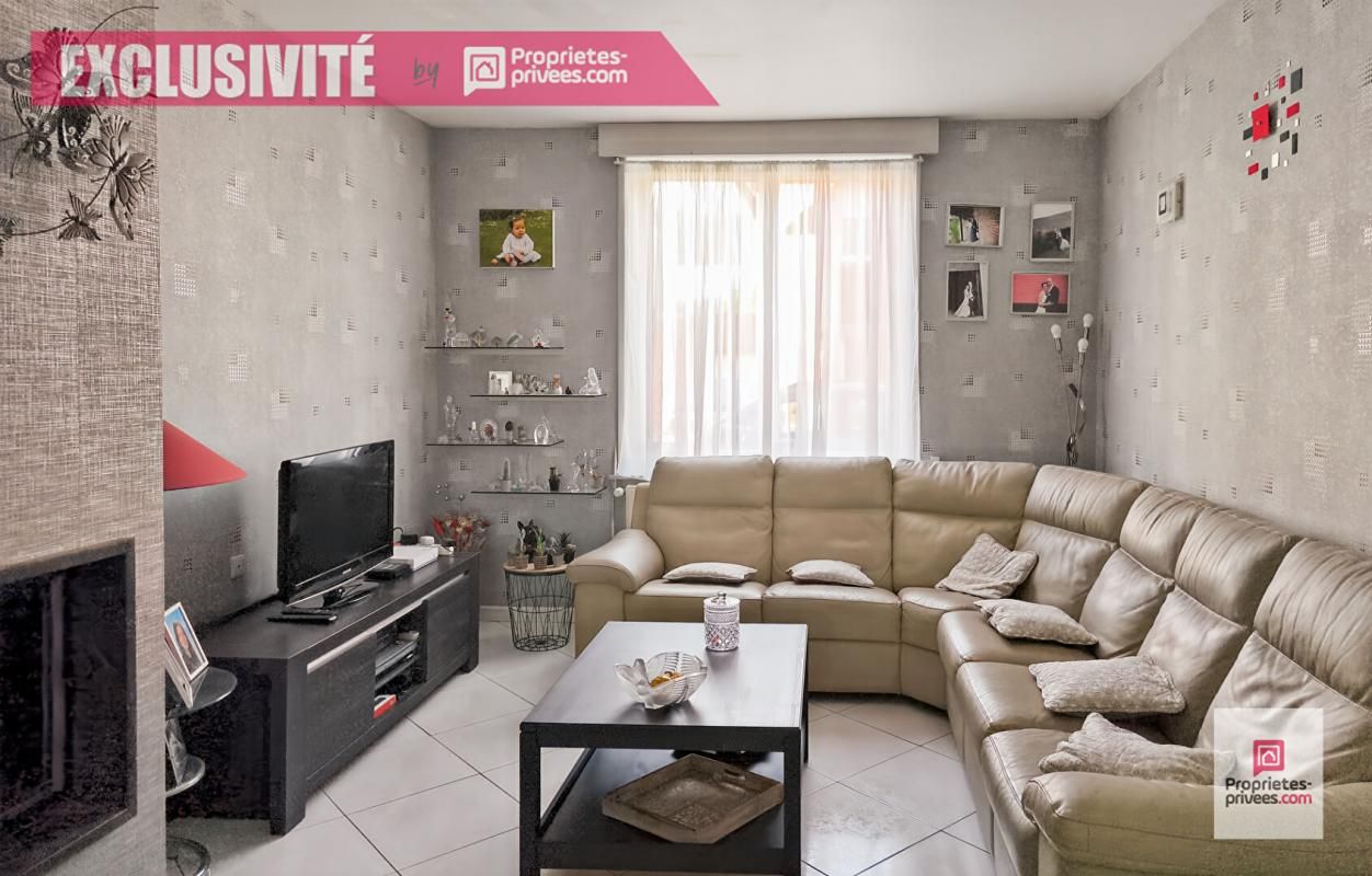 WATTRELOS Wattrelos, maison semi individuelle avec 3 chambres, garage 2VL, jardin 4