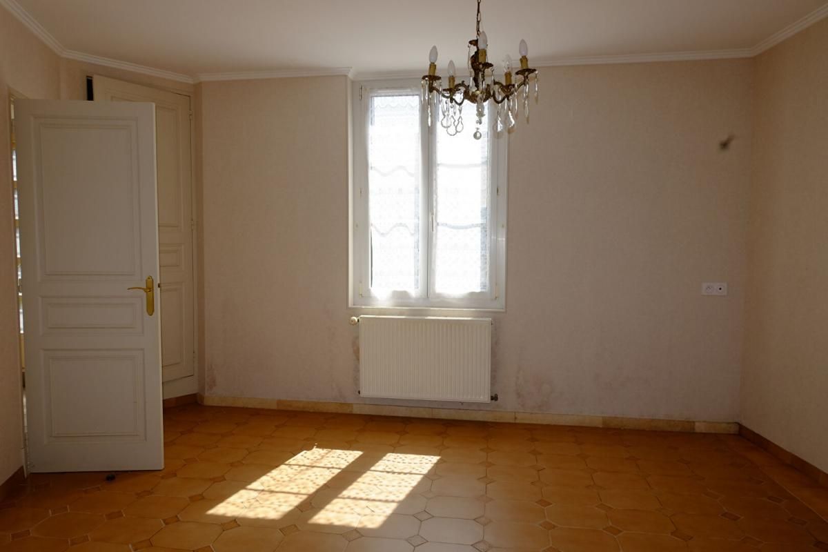 MONTRICHARD Maison Montrichard Val De Cher 6 pièce(s) 85 m2 2
