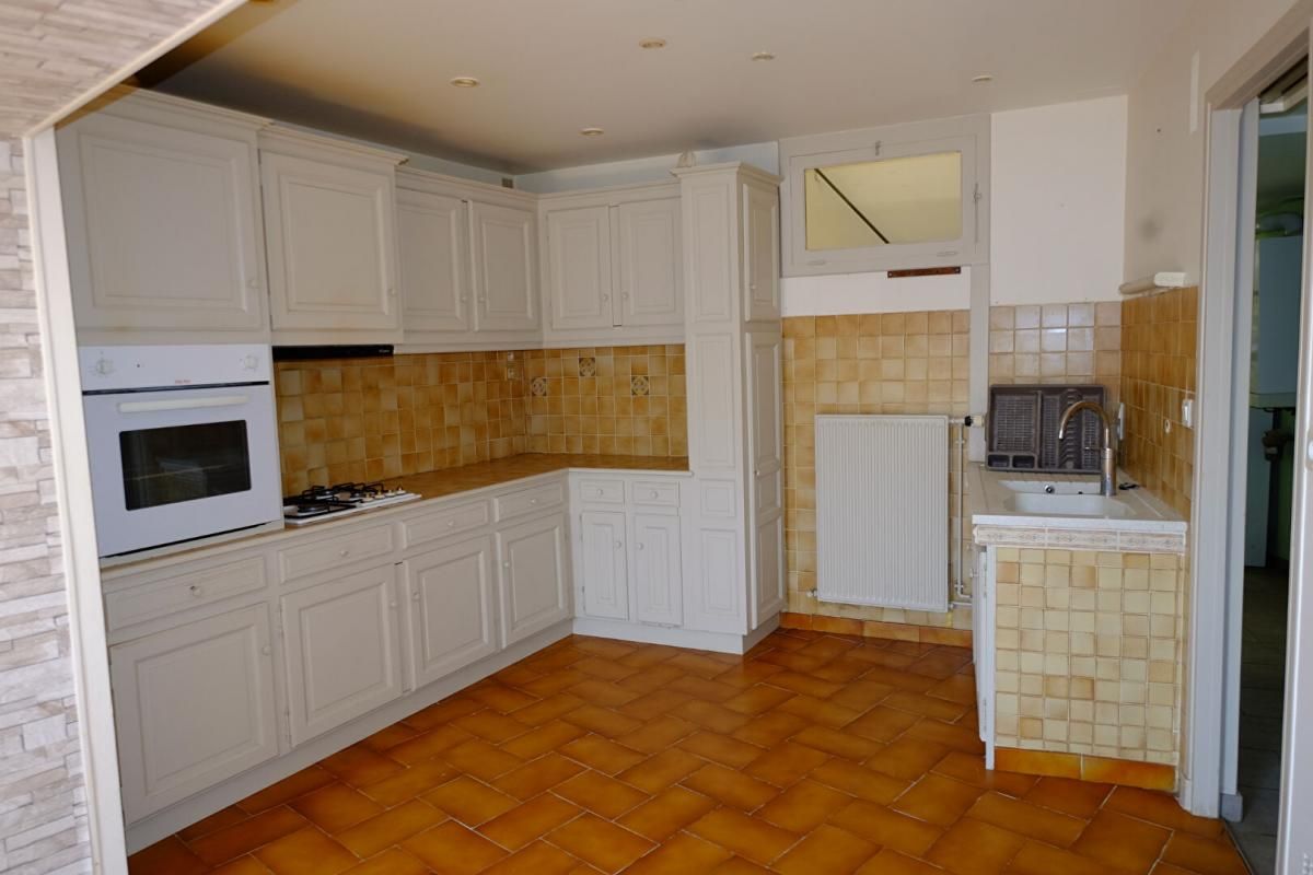 MONTRICHARD Maison Montrichard Val De Cher 6 pièce(s) 85 m2 3