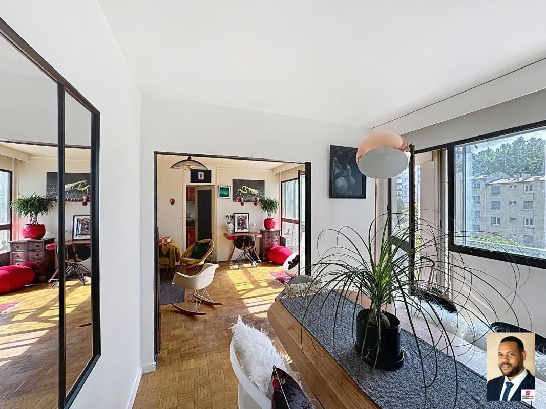 CHARENTON-LE-PONT Charenton Le Pont 5 pièces 89 m2(Balcon, cave et parking) 2