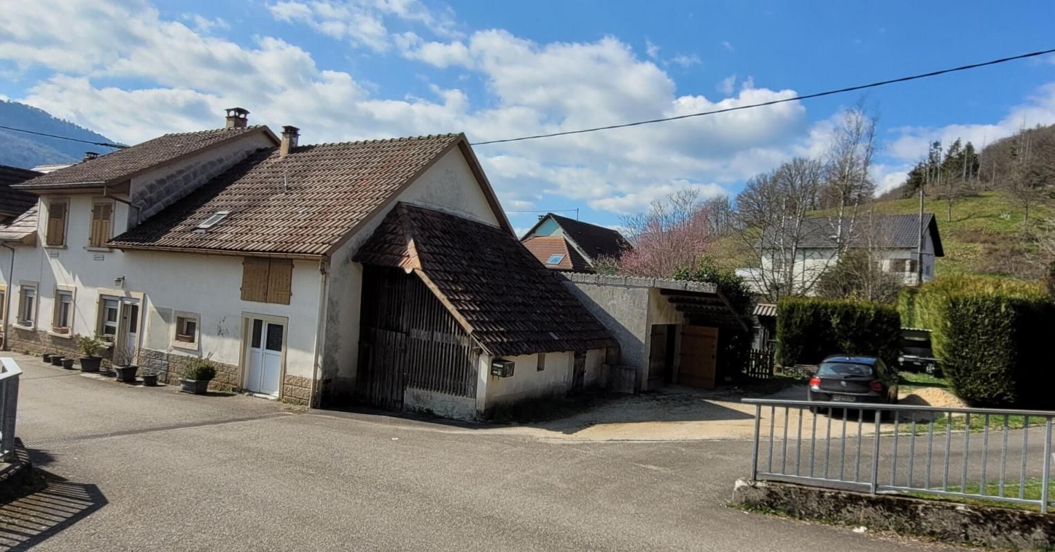 Maison accolée- 3 chambres au calme