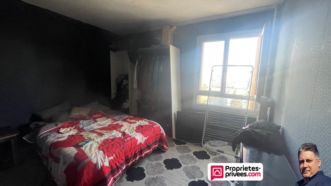 VENISSIEUX Appartement Vénissieux 5 pièce(s) 93.67 m2 4