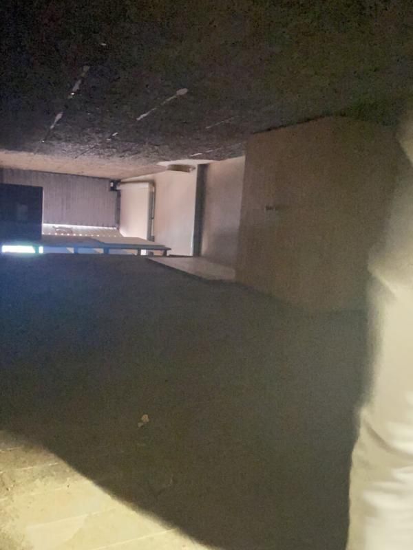 VILLEURBANNE Parking / box 25 m2 3