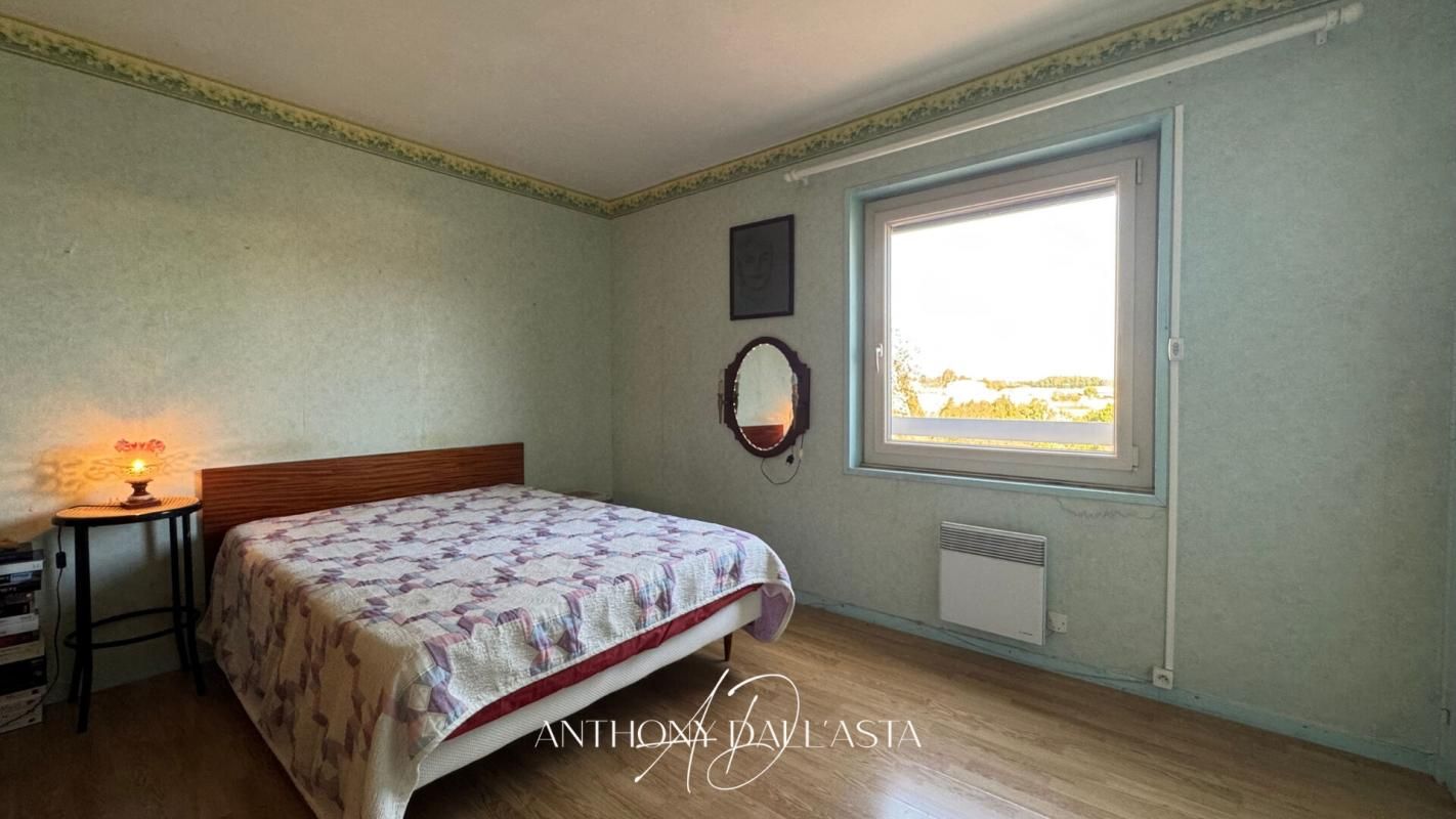 VILLEMOUSTAUSSOU Maison Villemoustaussou 92 m2 4