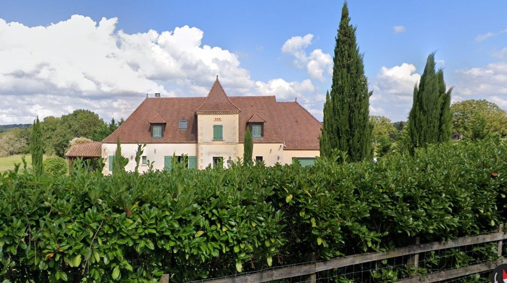 LE VIGAN Saint-Projet 46300: Belle maison quercynoise, 167m², 8 pièces, 4 chambres, 3 salles d'eau, piscine, terrain de plus de 7500m² 4