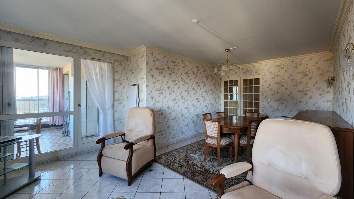 SAINT-APOLLINAIRE ST APOLLINAIRE - Appartement T4 2