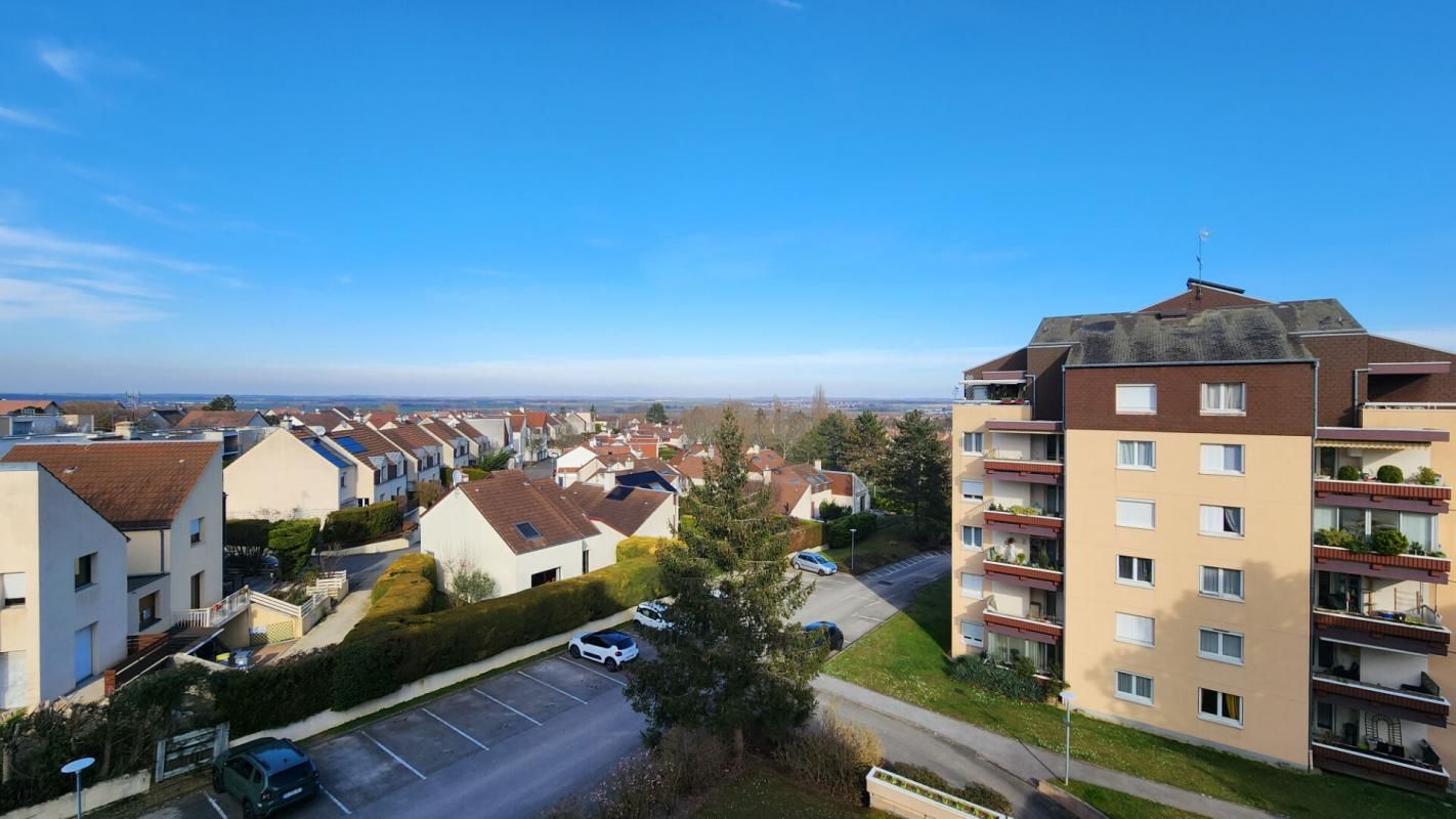 SAINT-APOLLINAIRE ST APOLLINAIRE - Appartement T4 3