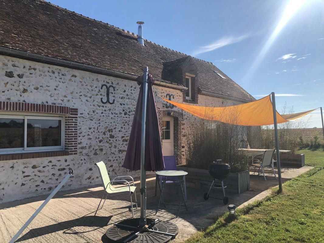 LA LOUPE Propriété 140m2 6 pièces 3 chambres 1325m2 4