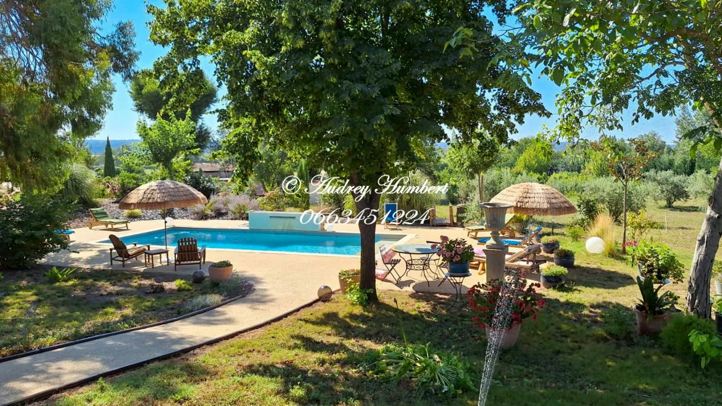 MANOSQUE PROPRIÉTÉ D'EXCEPTION À MANOSQUE, 160 m² HABITABLES SUR 8 800 m² avec piscine 2