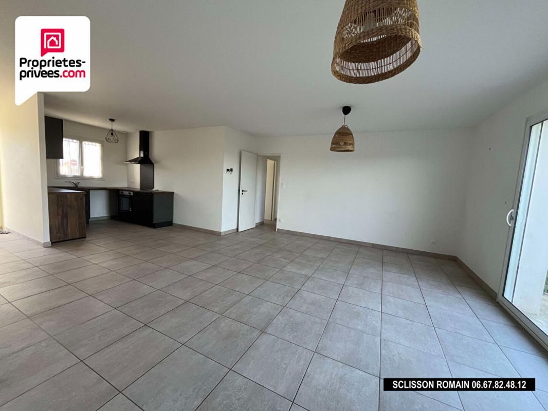 LE GUA Maison Le Gua 4 pièce(s) 87 m2 - Plain-pied - 3 chambres - Jardin - PRIX 275 574 HAI 2