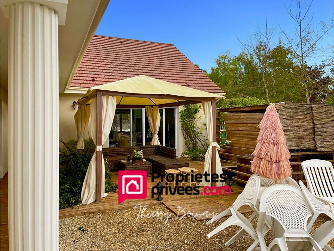 mMaison de plain-pied sur terrain de 9720 m2