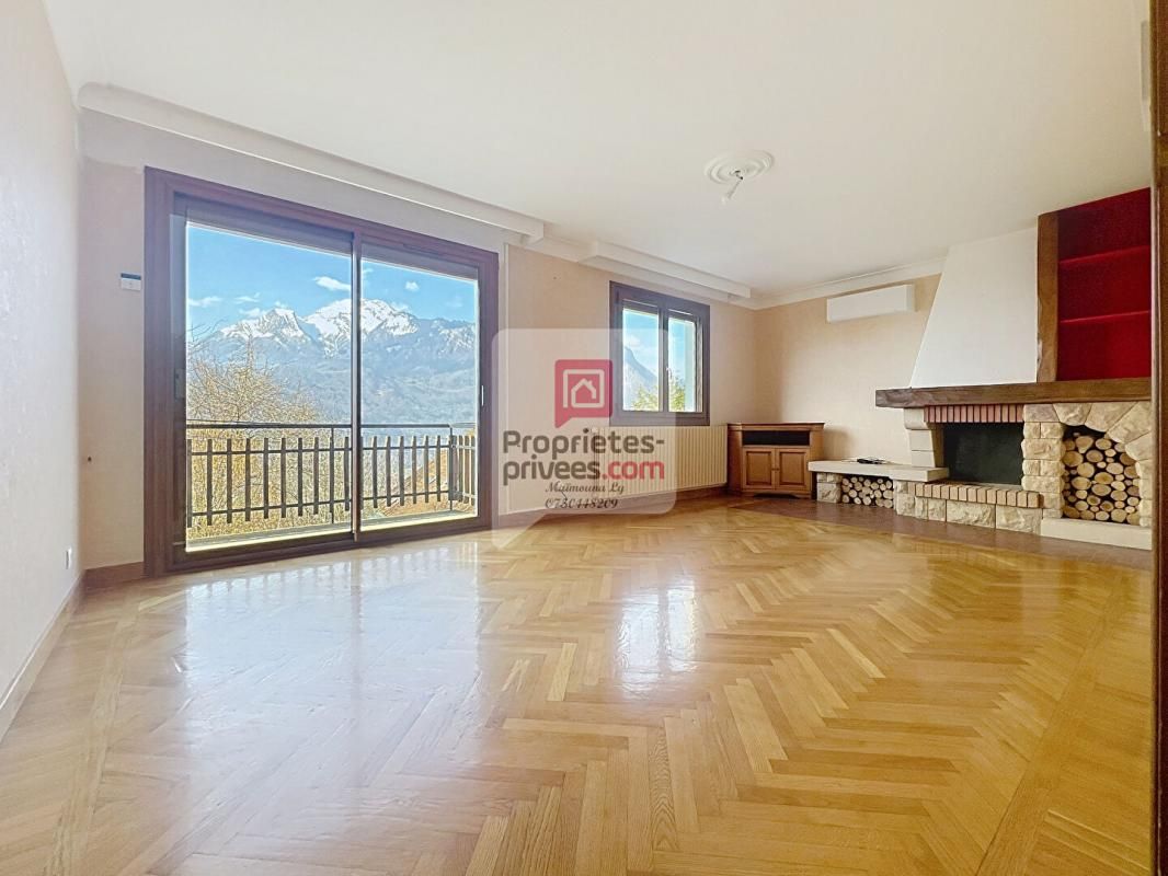 UGINE Maison Ugine 8 pièces 250 m2 et sa bâtisse 100 m2 3