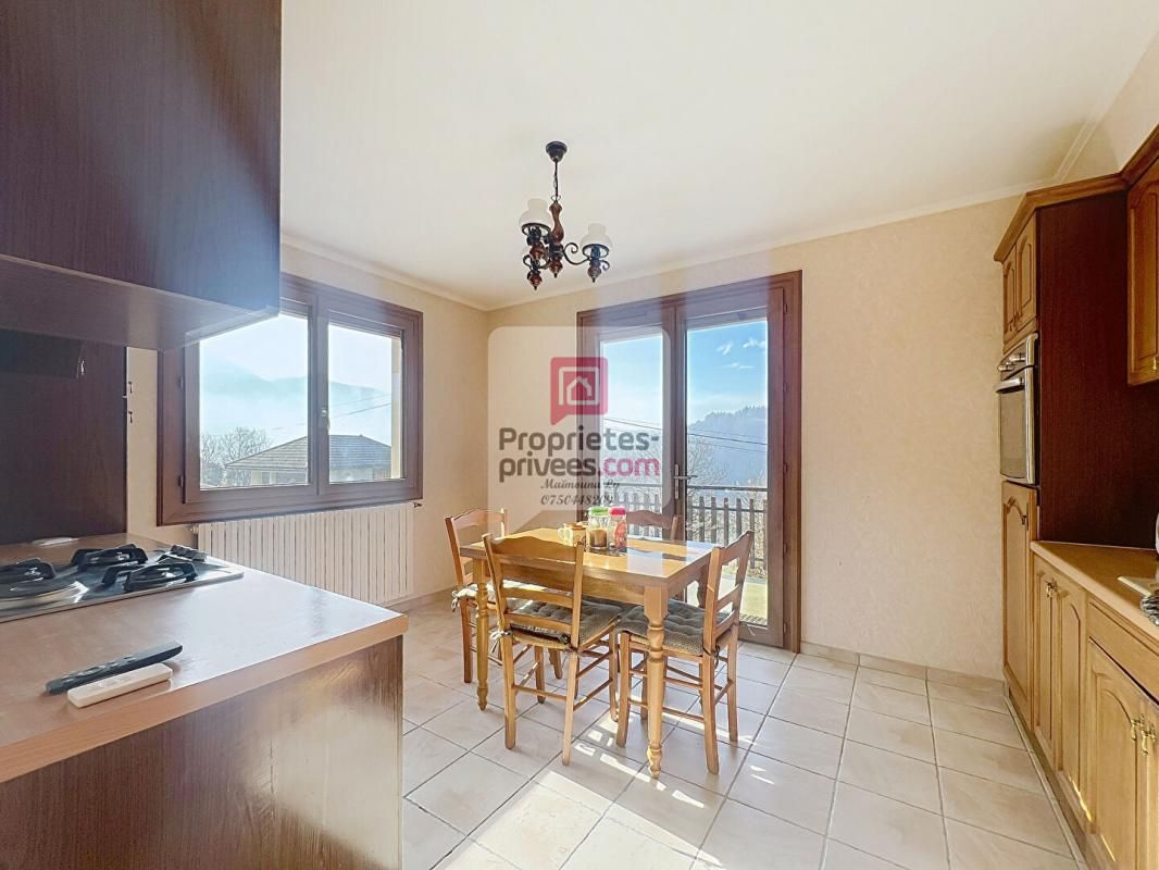 UGINE Maison Ugine 8 pièces 250 m2 et sa bâtisse 100 m2 4