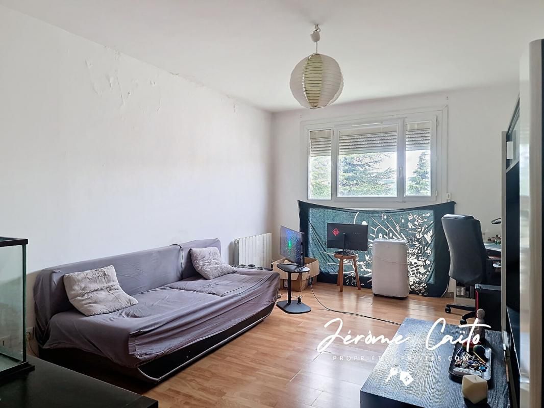 NIMES Appartement Nimes 2 pièce(s) 47,21 m2 4