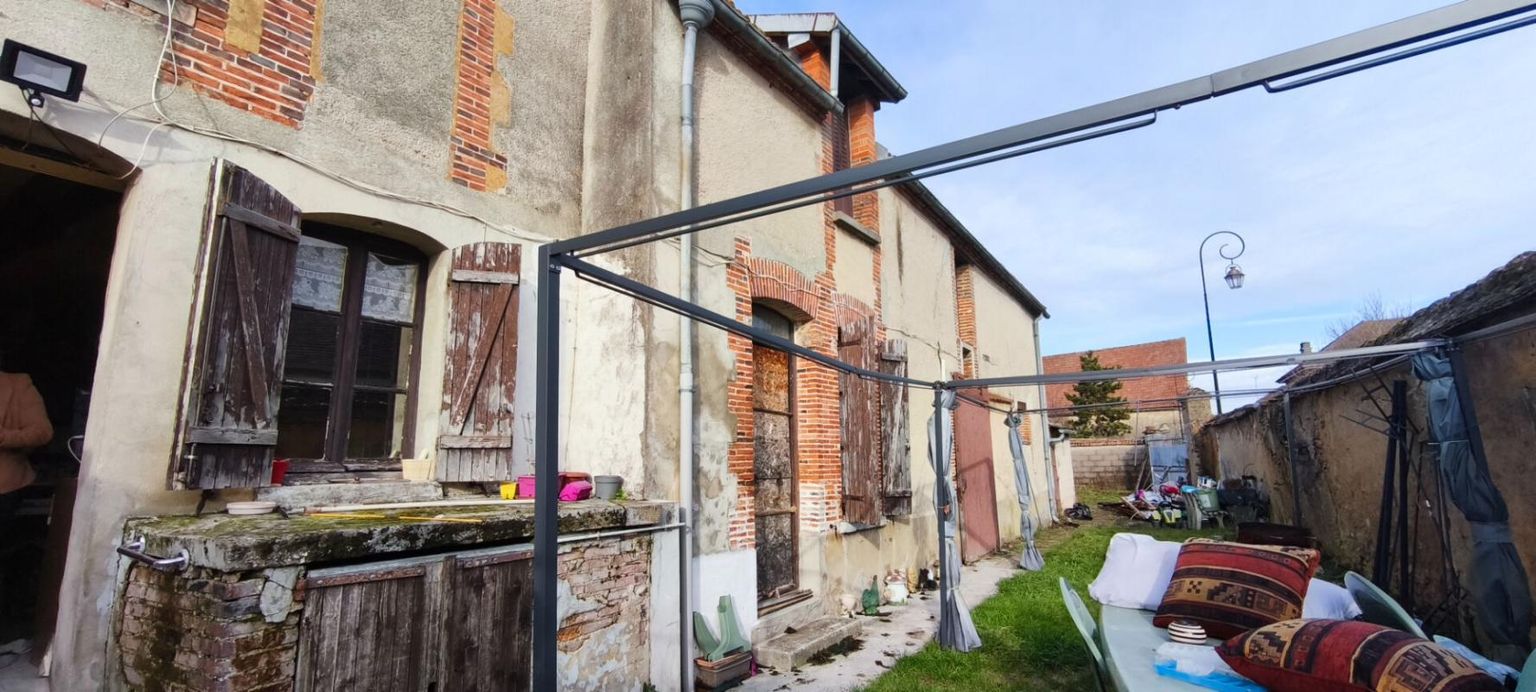 Maison Barbonne Fayel 4 pièce(s) 93 m2