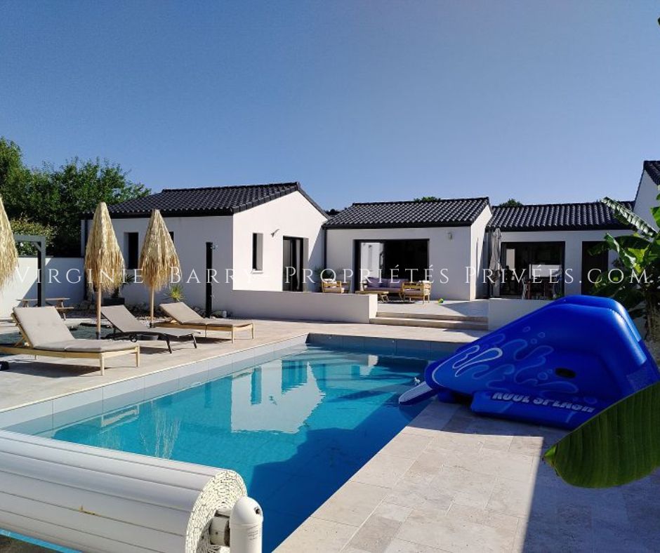 SUPERBE MAISON T5 D'ARCHITECTE DE PLAIN PIED AVEC PISCINE
