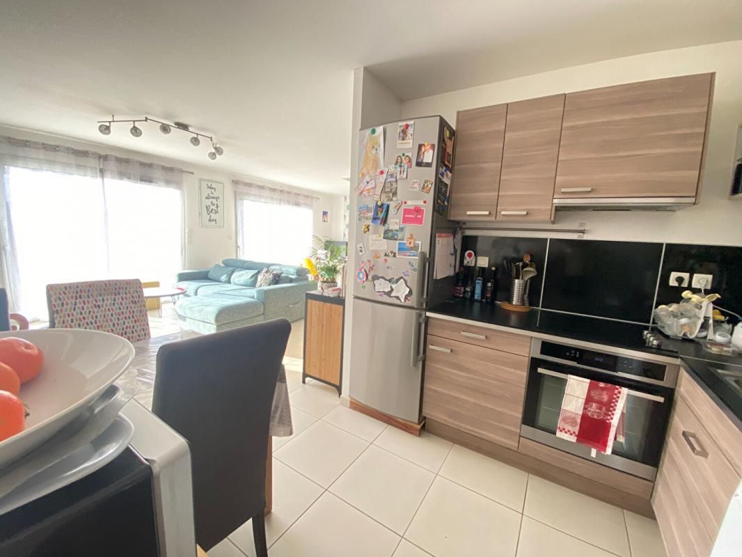 PESSAC Maison familiale proche Gare Gazinet Cestas avec 3 chambres, jardin et garage 2