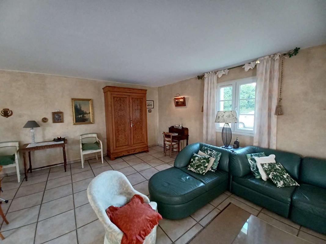 LE MENIL-BERARD PROCHE L'AIGLE/MORTAGNE MAGNIFIQUE PROPRIETE 5 pièce(s) 233.5 m2 avec piscine 4
