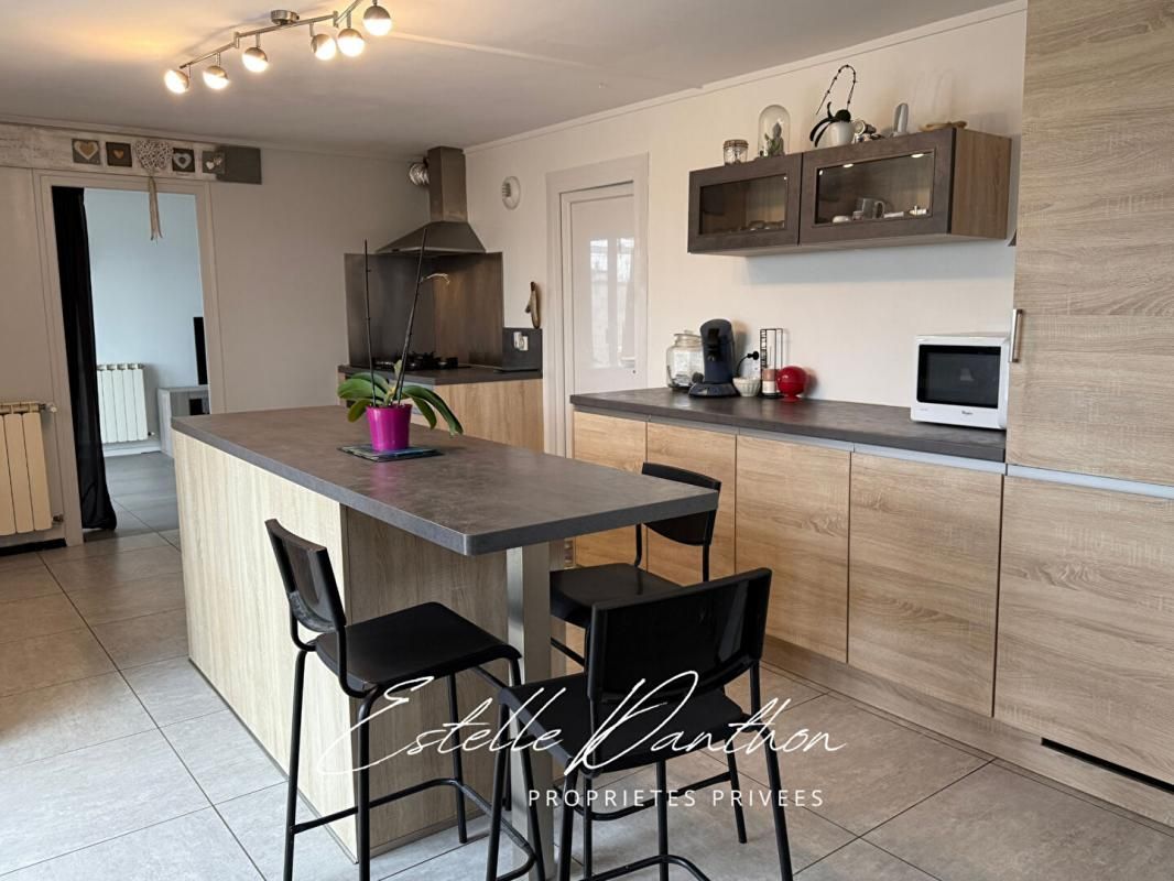 SEMONS Maison Semons Porte Des Bonnevaux 5 pièces 110 m2 4