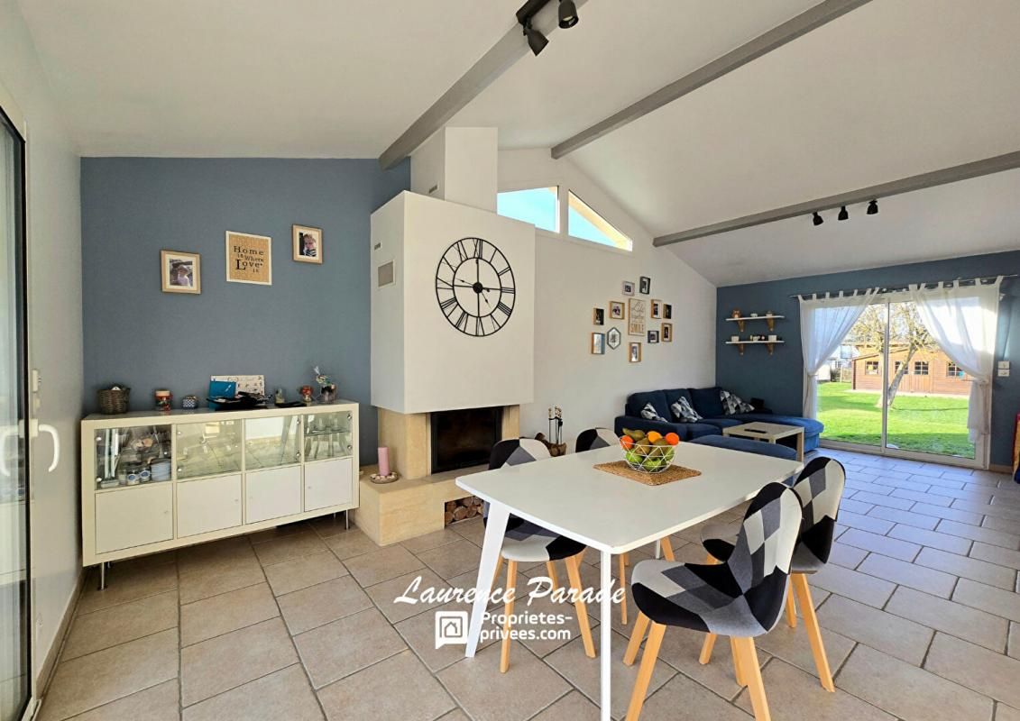Maison recente avec piscine et parc