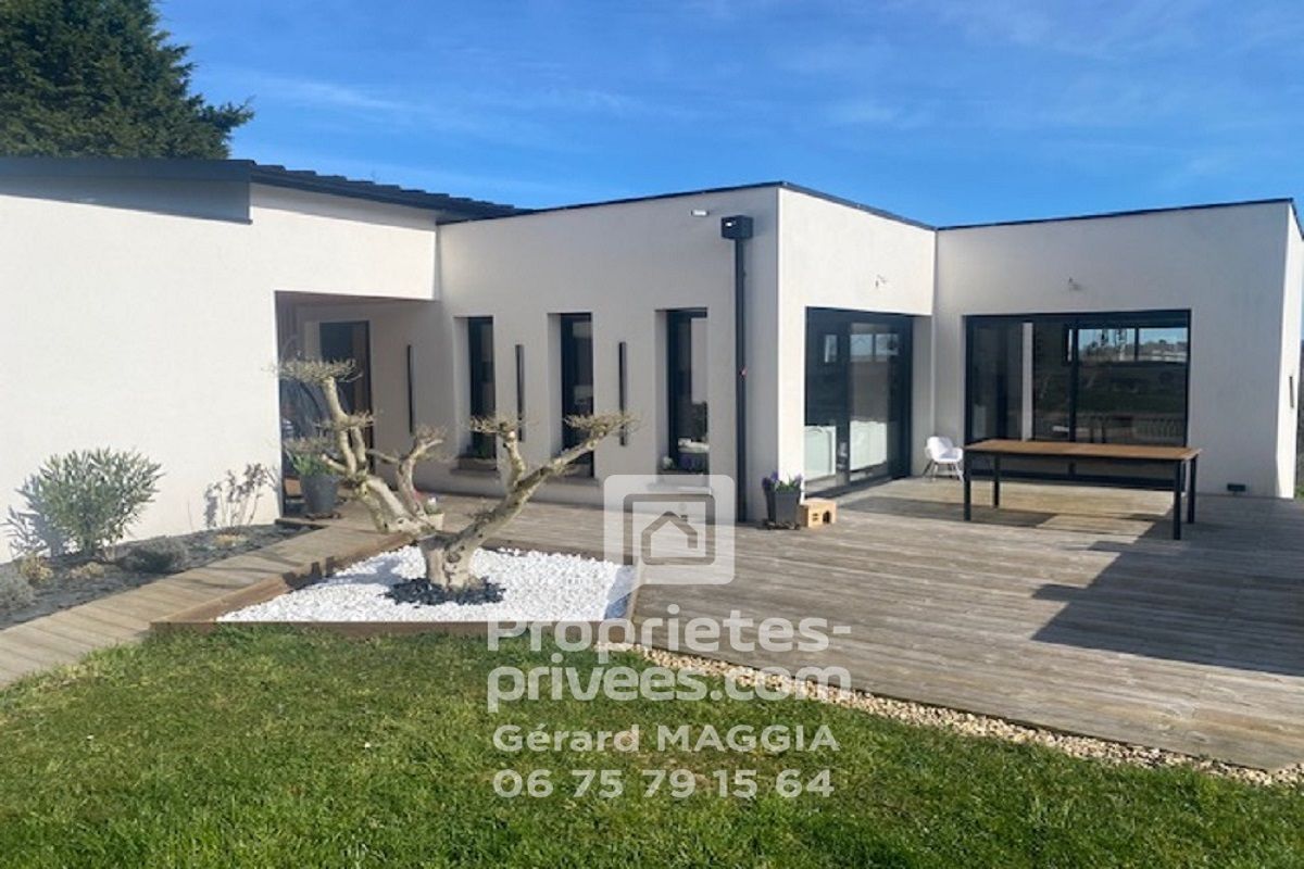 MOUSTOIR AC Maison  contemporaine 5 pièce(s) 160 m2