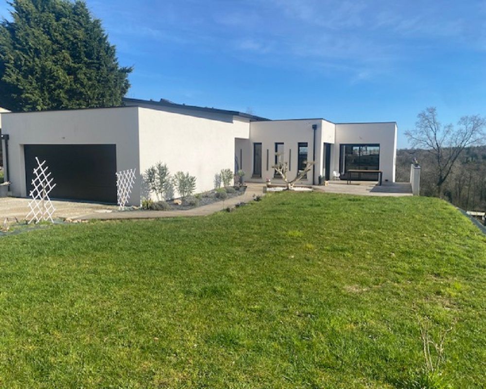 MOUSTOIR-AC MOUSTOIR AC Maison  contemporaine 5 pièce(s) 160 m2 2