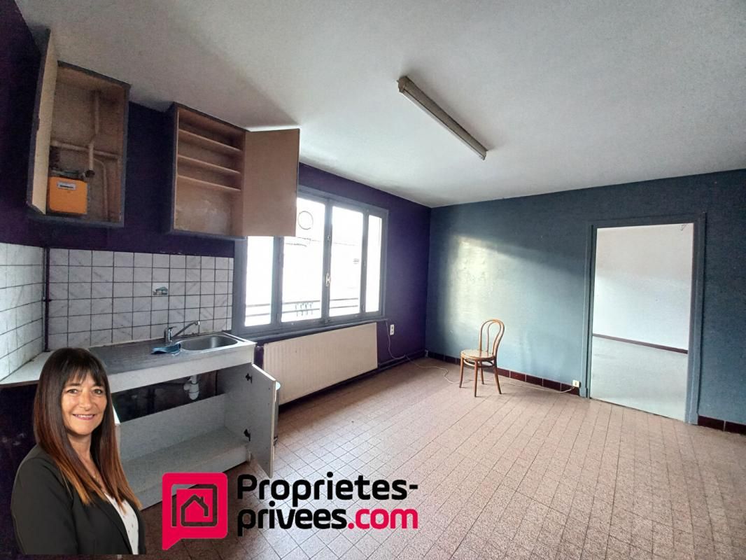 ROANNE Immeuble Roanne 5 appartements 3