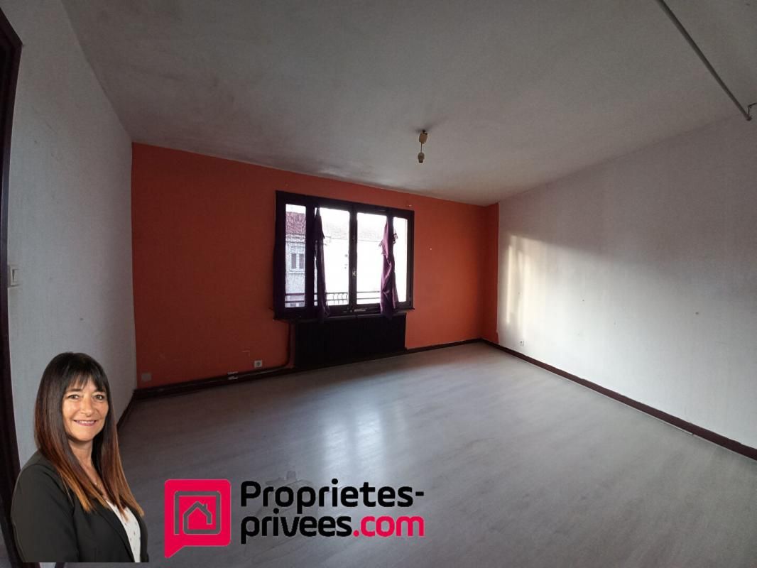 ROANNE Immeuble Roanne 5 appartements 4
