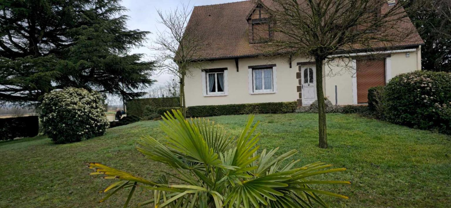 SAVIGNE-L'EVEQUE Maison Savigne L Eveque 5 pièce(s) 140 m2 sur 10000 m2 2