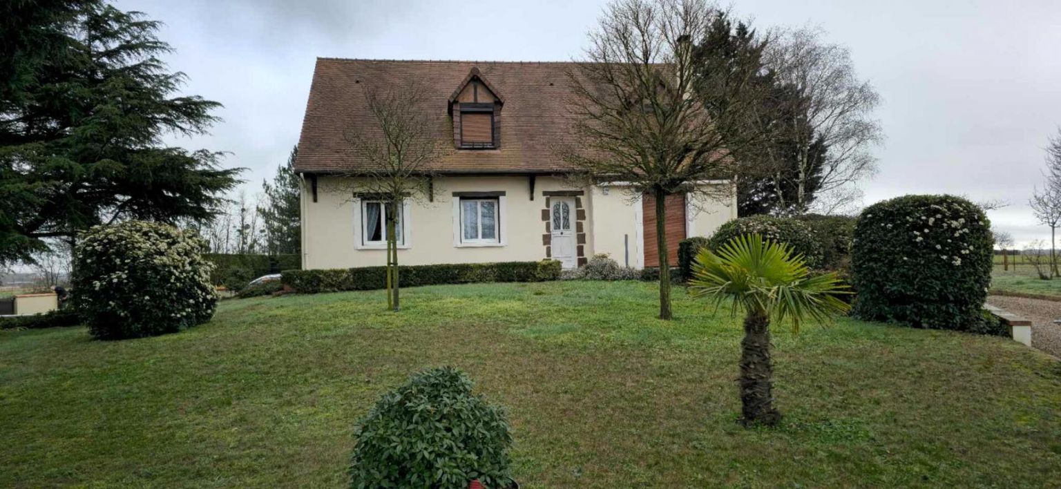 SAVIGNE-L'EVEQUE Maison Savigne L Eveque 5 pièce(s) 140 m2 sur 10000 m2 3